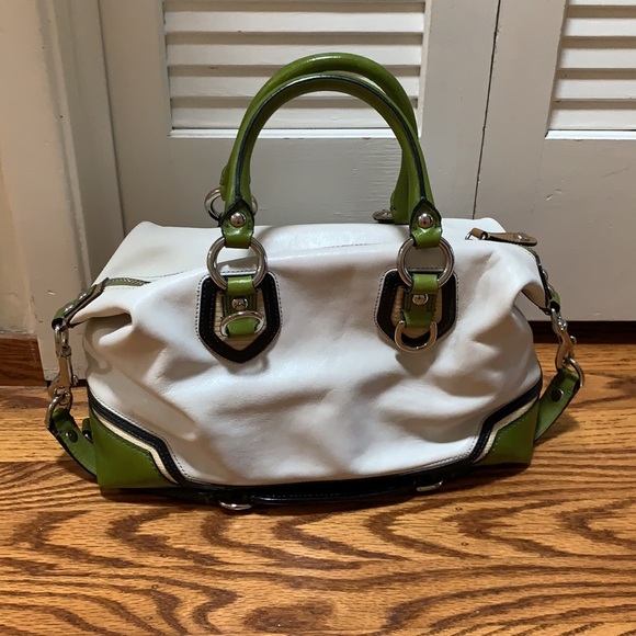 Rare Authentic Coach Handbag! - Picture 2 of 12